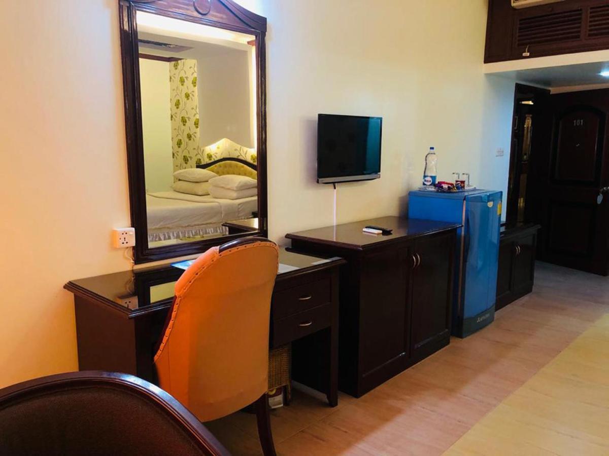 Grand Park Hotel Chittagong Extérieur photo